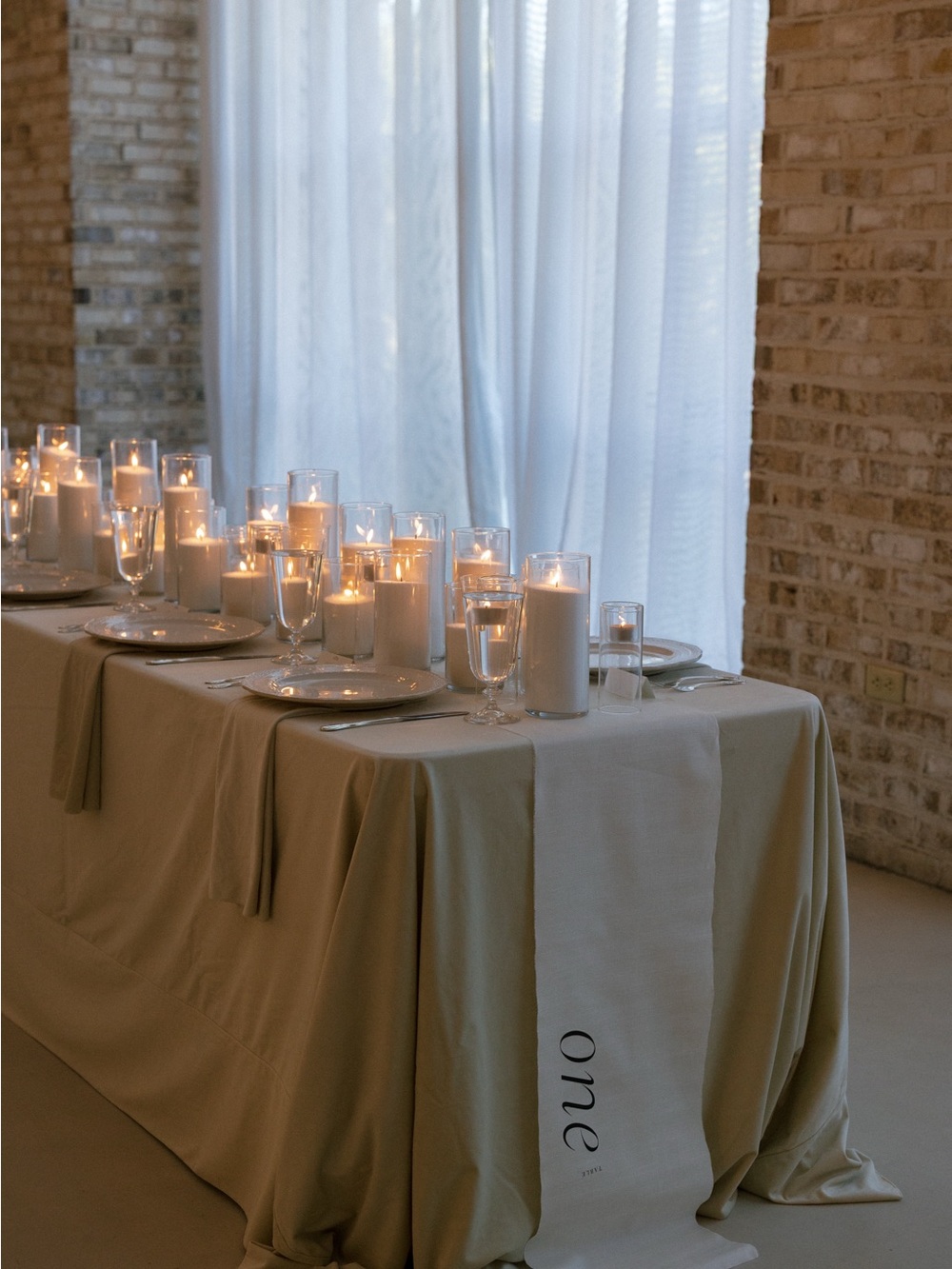 Linen Table Numbers - Picture 2 of 5